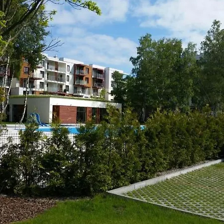Apartament Polanki Lux 2+2+3 Z Garazem * 科沃布热格